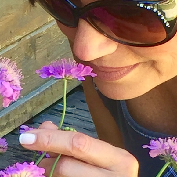 🌴Meet your Posher, Mimi🌴 - Picture 3 of 8